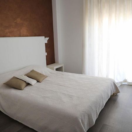 Interno 11 City View With Kitchen - 70 Mq 巴里 外观 照片