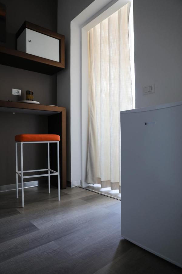 Interno 11 City View With Kitchen - 70 Mq 巴里 外观 照片